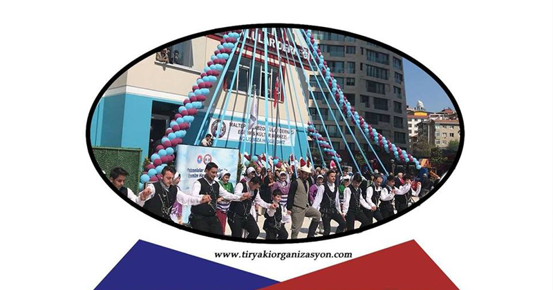 Adanada Horon Gösterisi Yapanlar